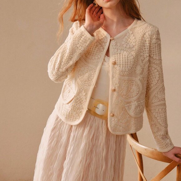 Apricot Elegant Women's Hollow-Out Bohemian Cashew Flower Pattern Coat - Picture 3 of 7